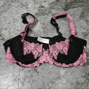 Delicates Bra Black and Pink Floral Lace Valentines Padded Size 38C